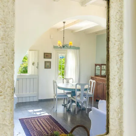 Jasmine House